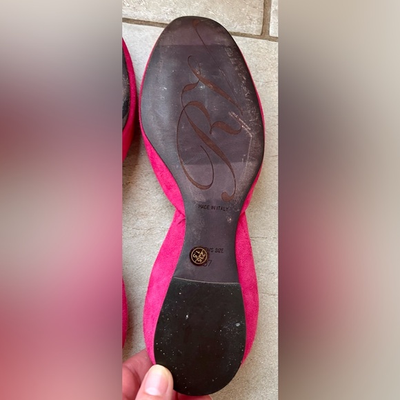 Roger Vivier hot pink/fuchsia suede ballerina d'orsay flats Size 37 or 6.5/7 US - Picture 9 of 9